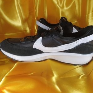 Waffle debut nike sz 10
